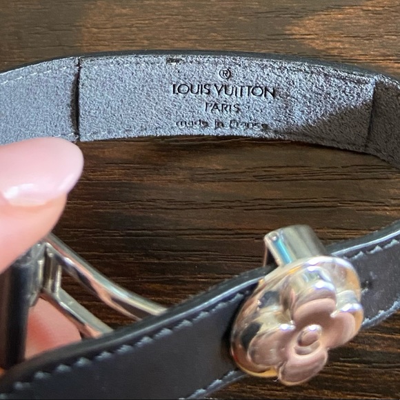NWOT: Louis Vuitton Monogram Leather Good Luck Bracelet (Black) - Picture 3 of 3